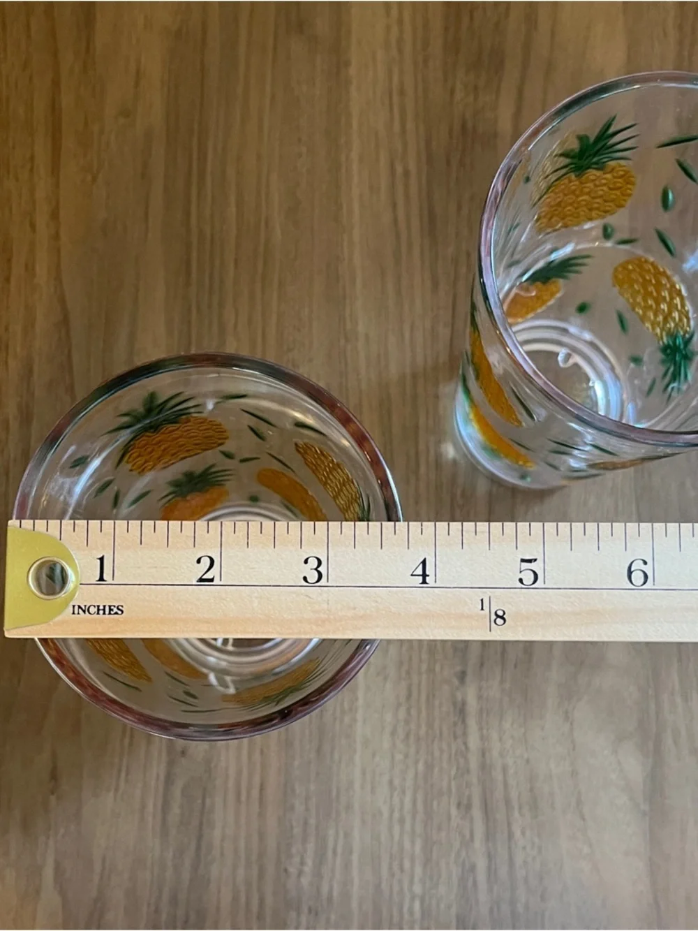 Pineapple Embossed Thick Acrylic Pint Tumbler Glasses Tropical Pool Bar Party